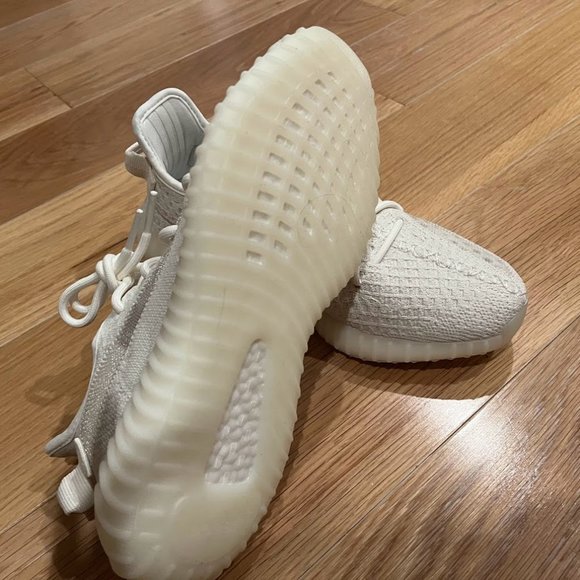 YEEZY BOOST 350 V2 BONE - Picture 2 of 5